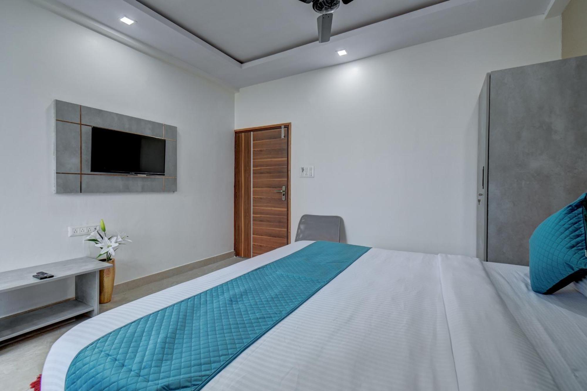 Hotel Cloud 9 Luxury Stay מייזור מראה חיצוני תמונה
