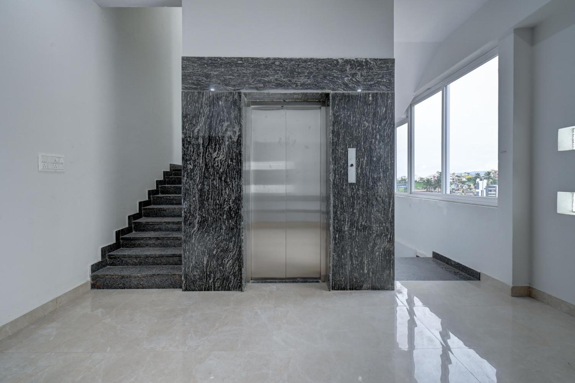Hotel Cloud 9 Luxury Stay מייזור מראה חיצוני תמונה