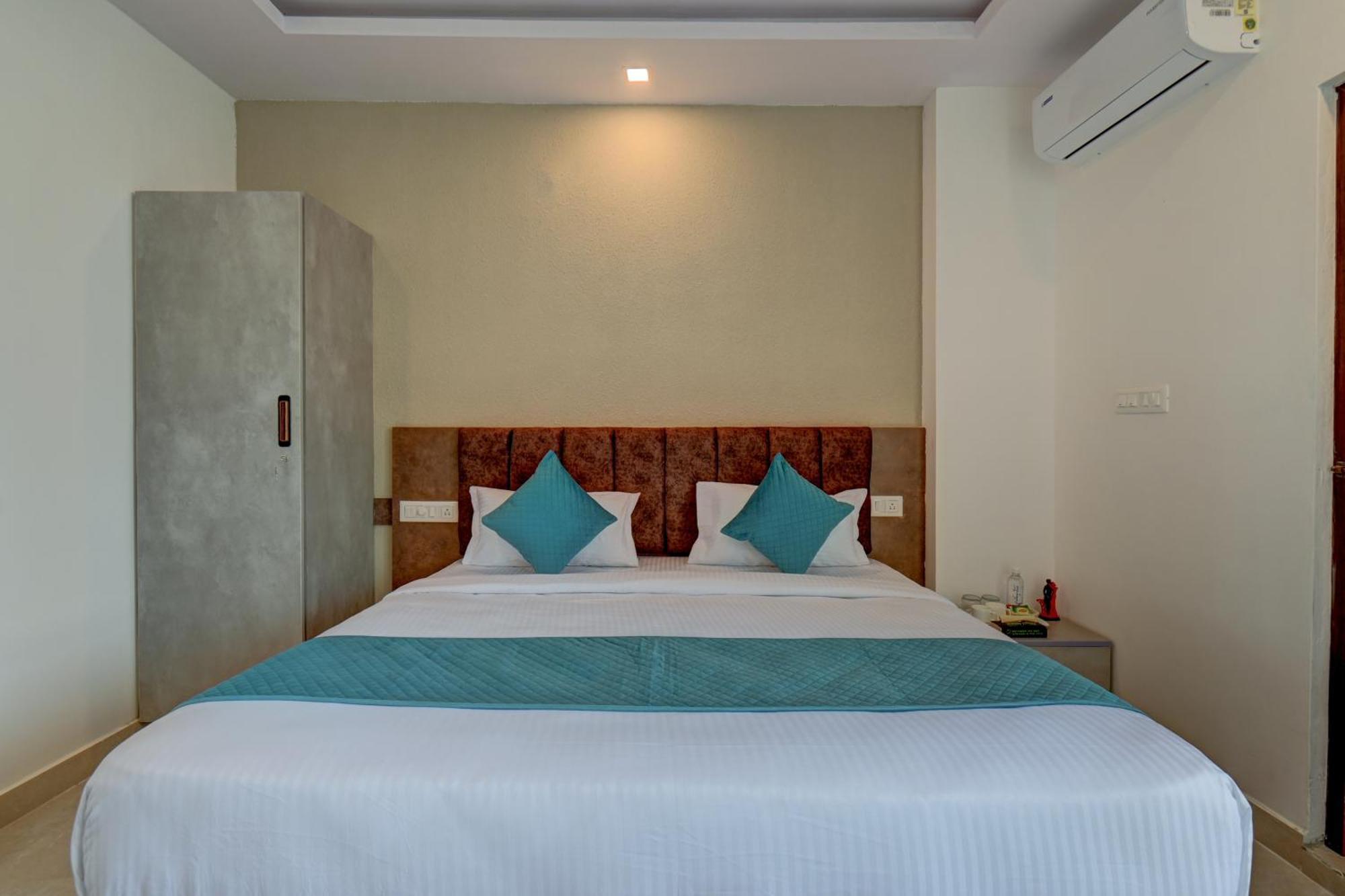 Hotel Cloud 9 Luxury Stay מייזור מראה חיצוני תמונה