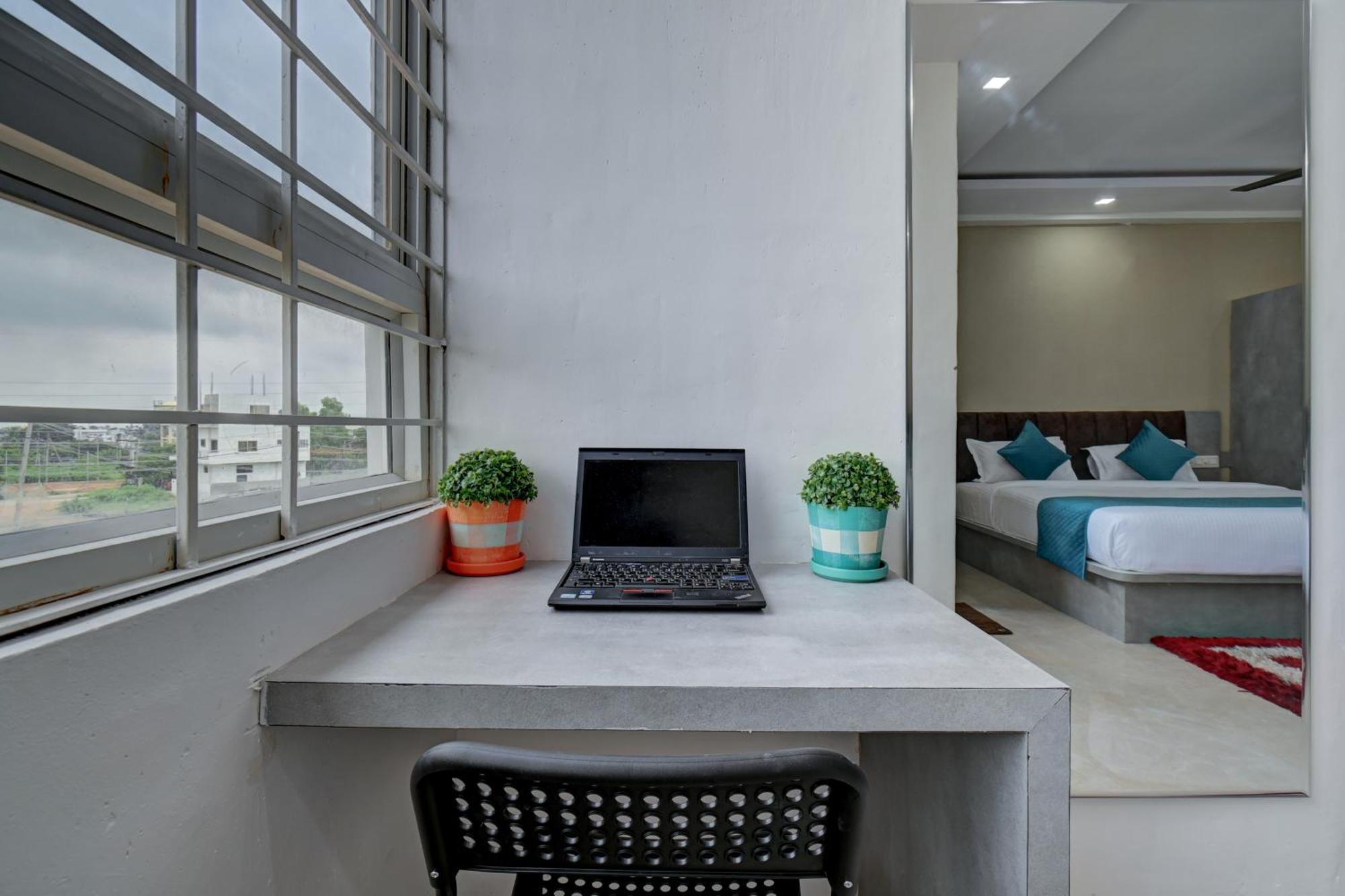 Hotel Cloud 9 Luxury Stay מייזור מראה חיצוני תמונה